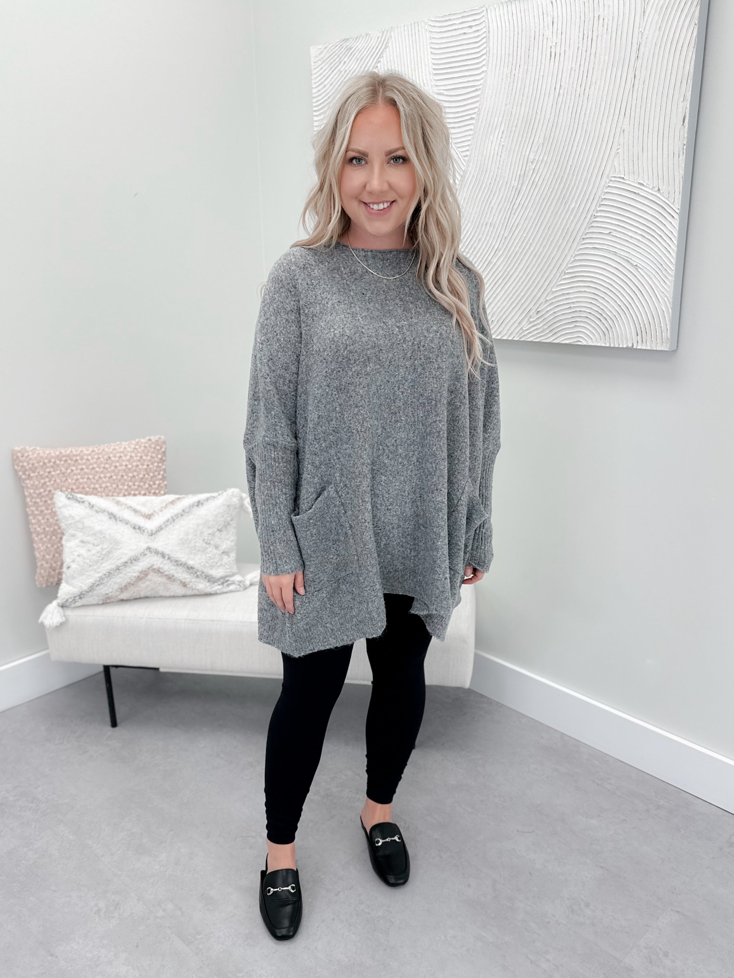 Ash Pocket Sweater in Heather Grey